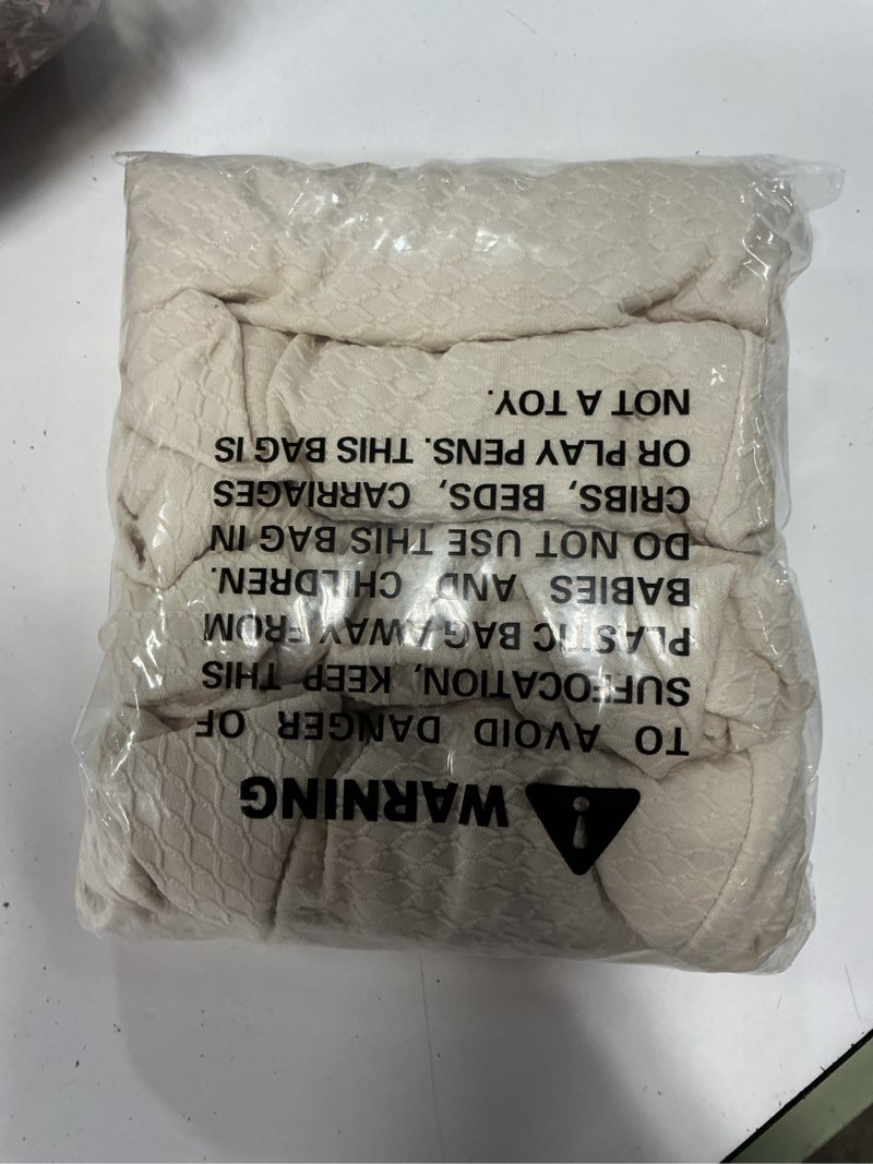 Condition photo showing New/Like New for smiry waterproof seat covers for dining room chairs set of 4, stretch jacquard removable washable chair seat slipcovers protector, no rear covers, beige set of 4 beige