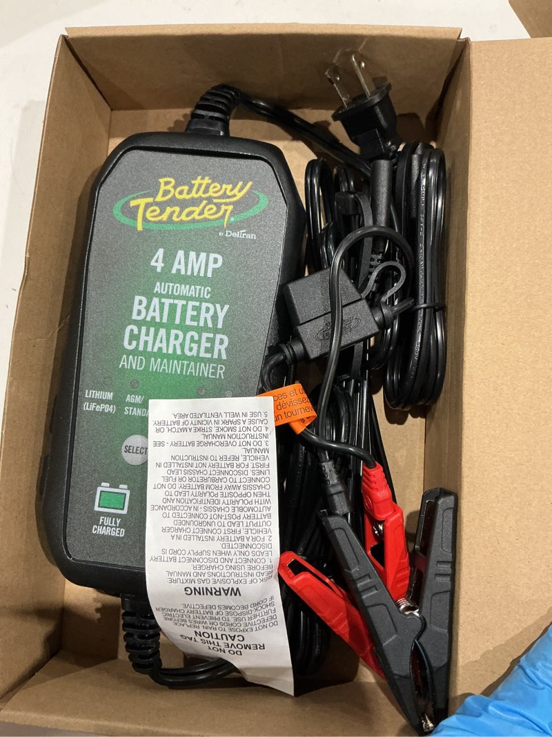 Condition photo showing Good Condition for battery tender 4-amp 6/12-volt car battery charger