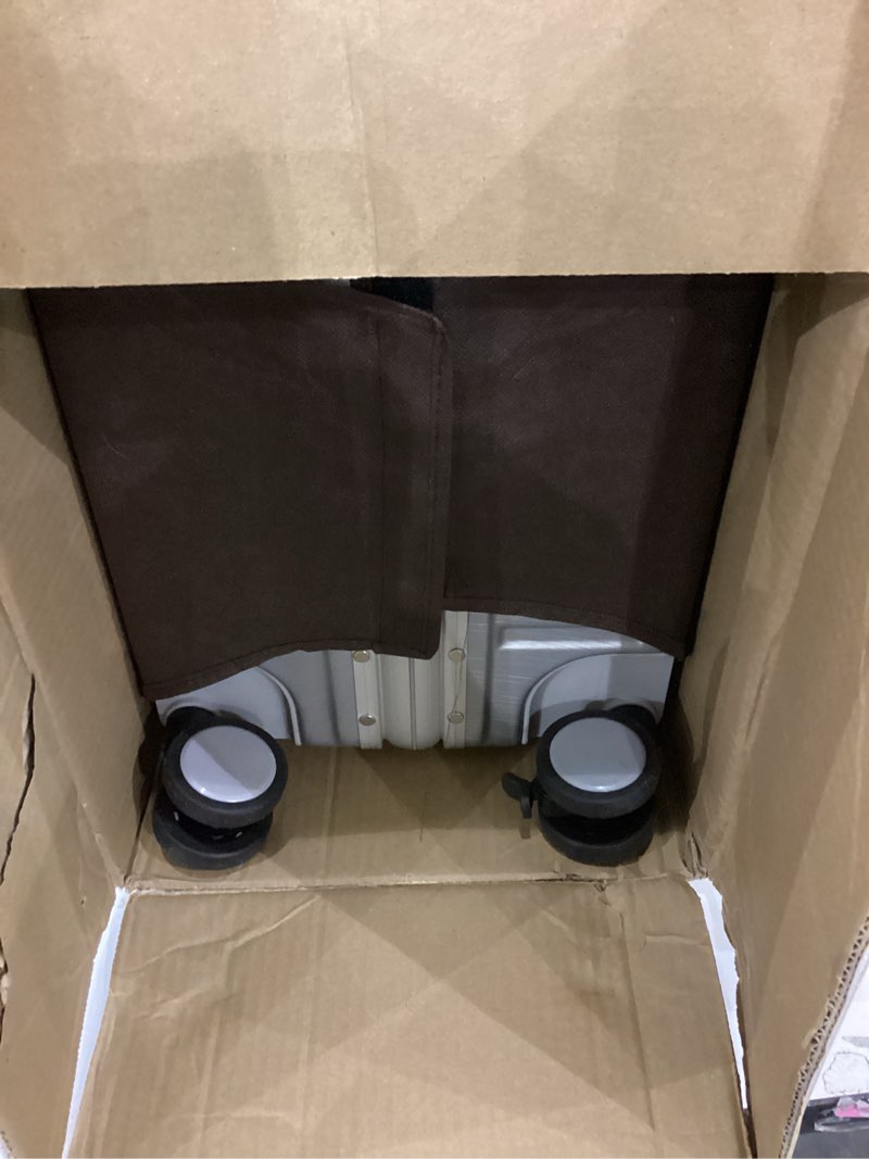 Condition photo showing New/Like New for 24 Inch Luggage With Spinner Wheels, Aluminum Frame Zipperless Suitcase, PC Lightweight Hard Shell with TSA Lock, Checked Medium Suitcase 24-Inch (Silver) Silvery 24inch