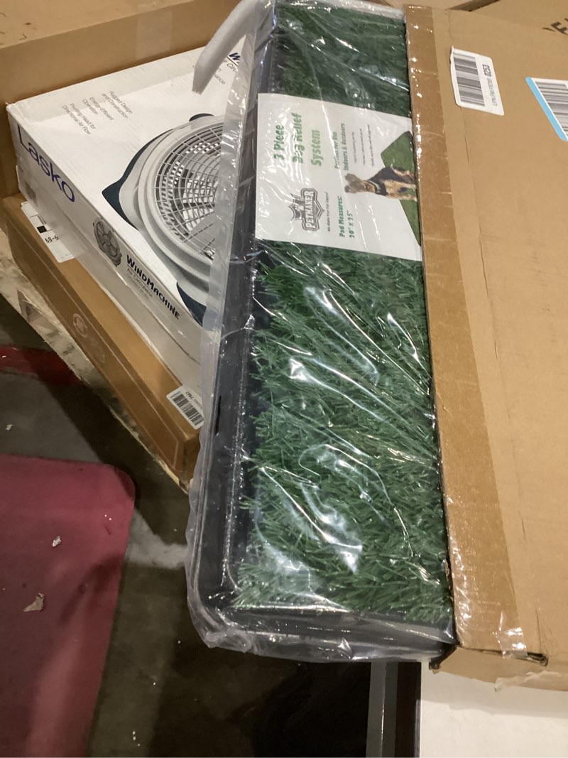 Condition photo showing New/Like New for artificial grass puppy pee pad for dogs and small pets - 20x25 reusable 4-layer training potty pad with tray - dog house and pet supplies by petmaker medium 4-layer system