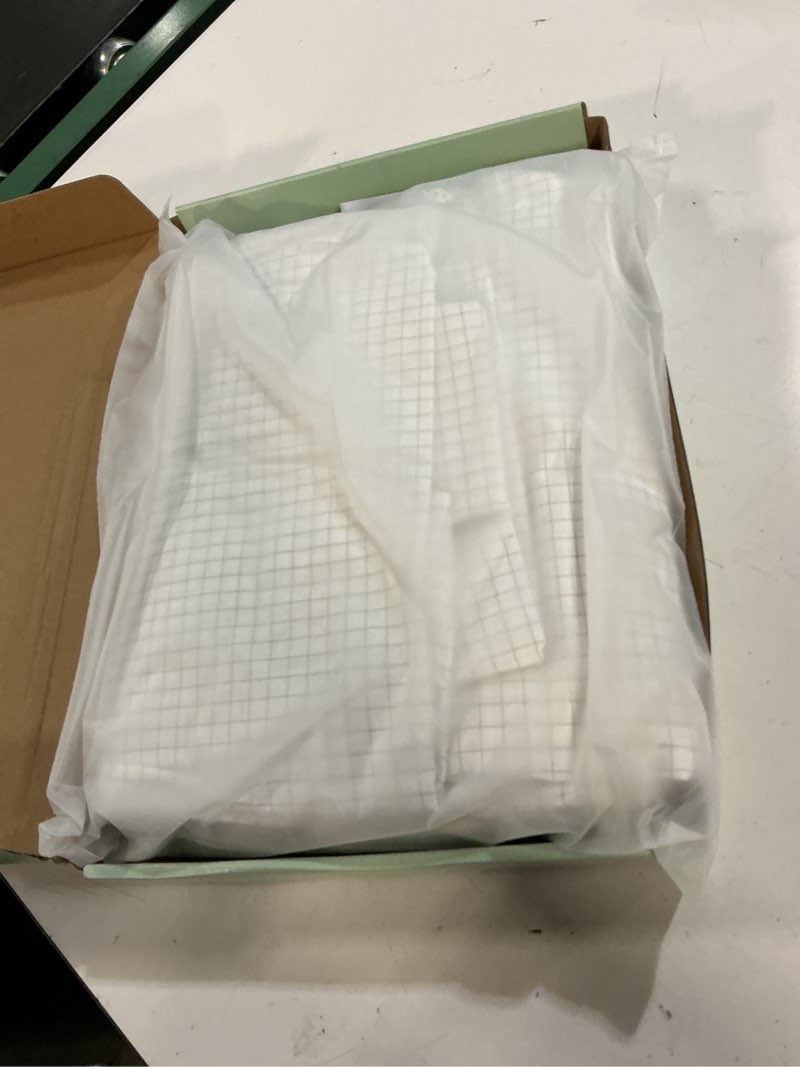 Condition photo showing Good Condition for grounding sheets king 25% silver fiber 75% organic cotton with outlet tester and test pen, grounded fitted sheet kit earth connected bedding for bed (white, king) white king