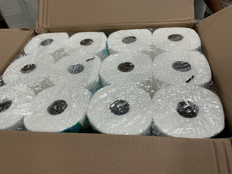 Condition photo showing New/Like New for Amazon Brand - Presto! Flex-a-Size Paper Towels, 158 Sheet Huge Roll, 12 Rolls (2 Packs of 6), Equivalent to 38 Regular Rolls, White 6 Count (Pack of 2) White