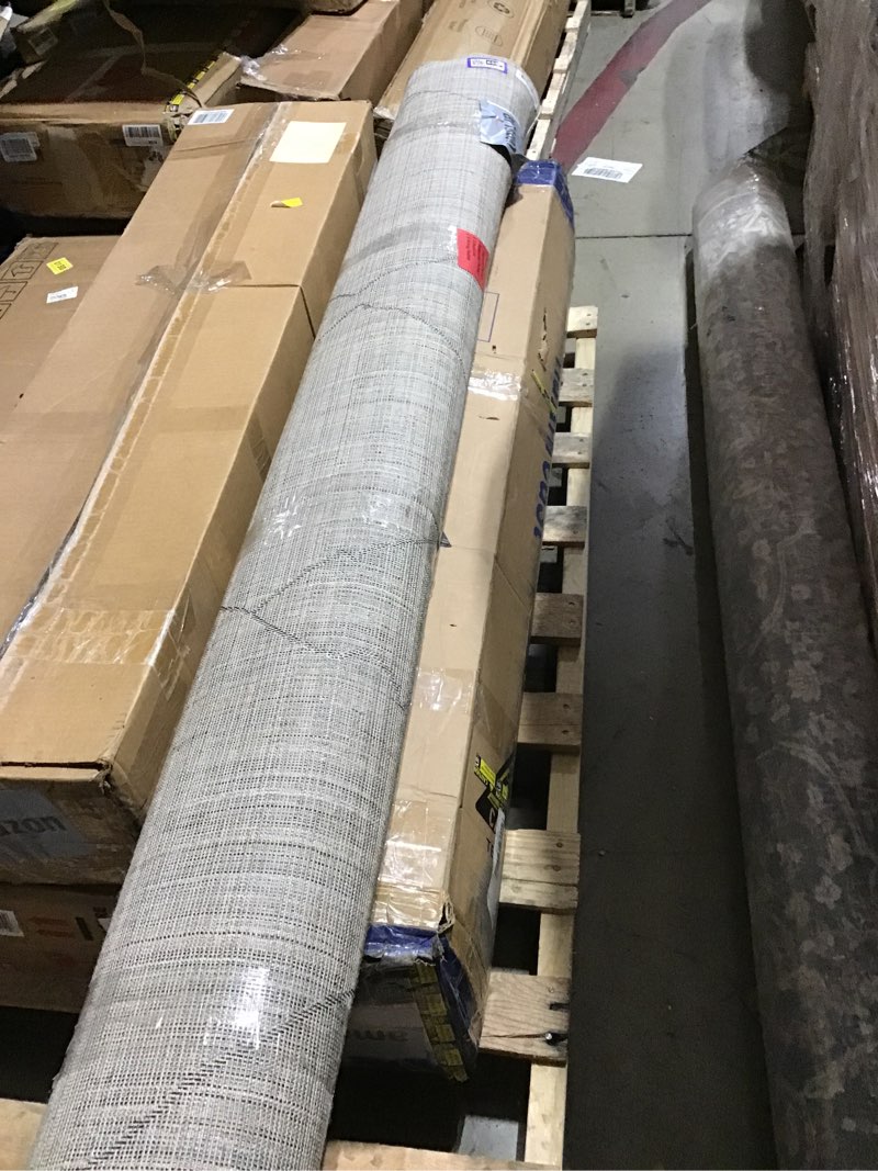 Condition photo showing As Is for Loloi Darby Collection DAR-03 Sand/Charcoal 6'-7" x 9'-3" Area Rug