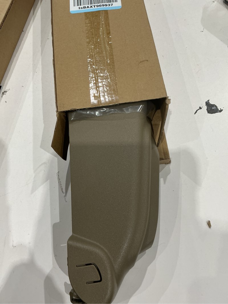 Condition photo showing Good Condition for switch panel trim cover 39802020 compatible with s60 s80 v70 xc70 xc90 front left power side switch panel replacement