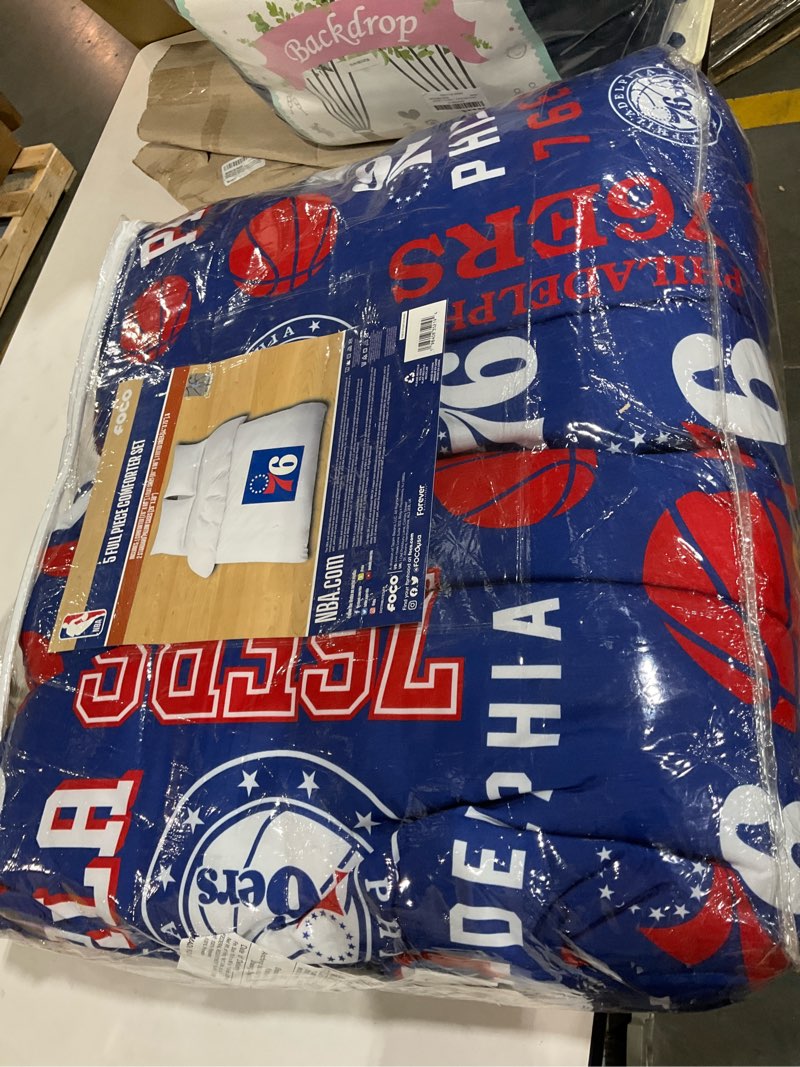 Condition photo showing Good Condition for FOCO Unisex-Adult NBA Team Logo Bed in a Bag Comforter, Sheets, Pillow Cases Bedding 5-Piece Set Philadelphia 76ers Full