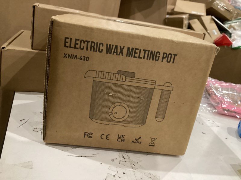 Condition photo showing New/Like New for venpow Candle Wax Melter with Pour Spout, Candle Making Kit for Adult Beginners, for Candle Making, Set Includes Wax Melting Pot, Stirring Spoon, Thermometer, Wick, Sticker and Centering Device - Grey