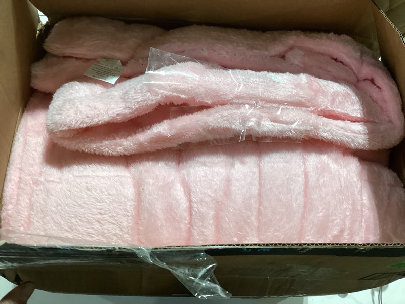 Condition photo showing Good Condition for Bedbay Pink Plush Comforter Set King Size Faux Fur Bedding Comforter Set 3 Pieces Luxury Faux Rabbit Fur Bubble Bedding Soft Warm Shaggy Velvet Reversible Duvet Set for Girls Teen Adults Pink King