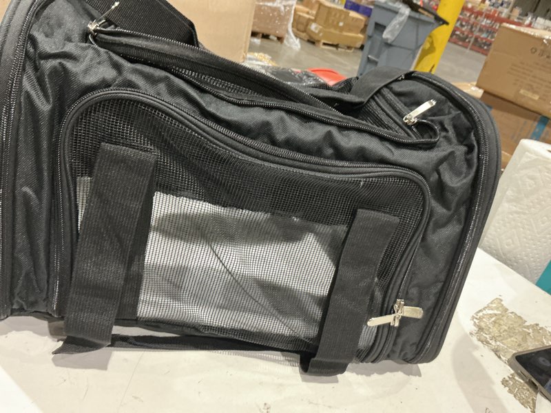 Condition photo showing Good Condition for soft-sided pet carrier for cats/dogs, foldable travel carrier for large cats/small dogs with shoulder strap and removable mat, mesh puppy carry bag, up to 16 lbs, tsa airline approved (black)