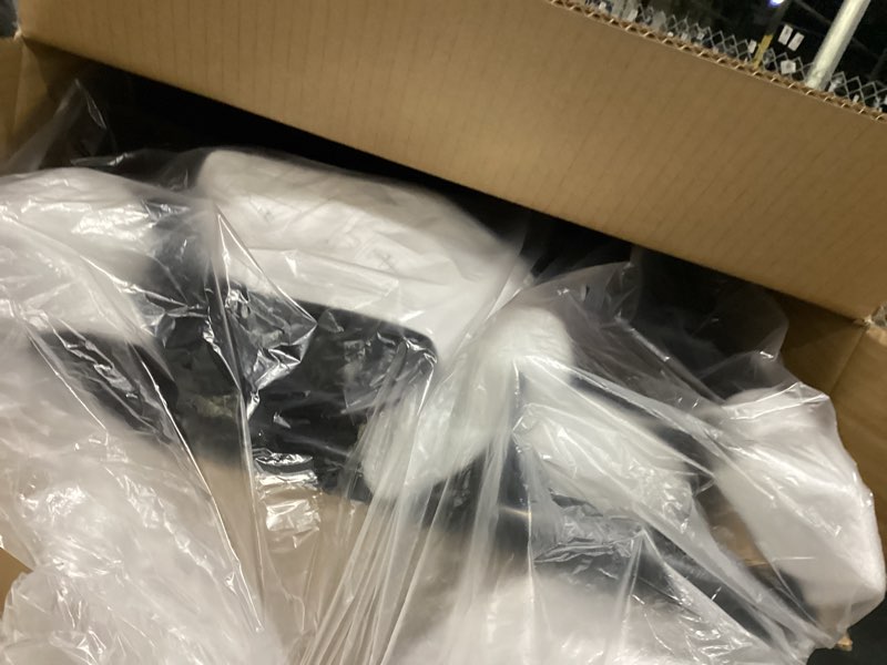 https://lotting-media.assets.bidfta.com/lotting_6837af78-0e19-4b21-9772-f005273f03a3