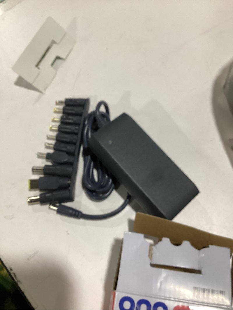 Condition photo showing Good Condition for onn 90w laptop charger with 10 interchangeable tips, 10ft power cord, for hp, dell, lenovo, grey