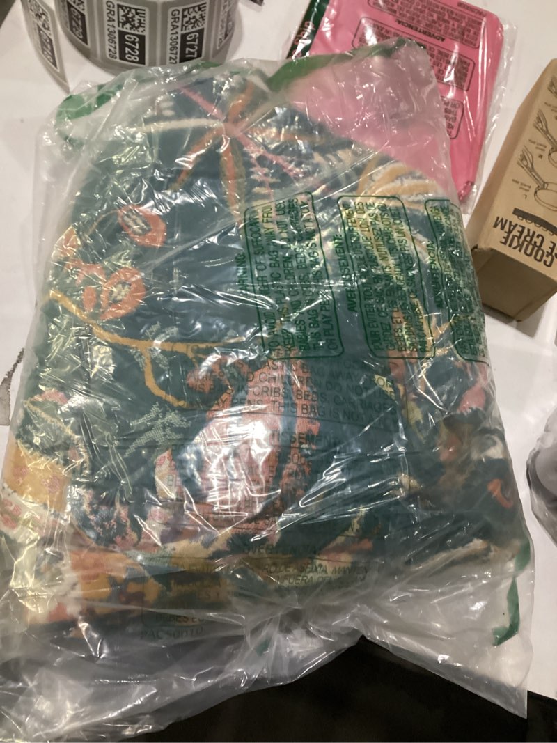 Condition photo showing Good Condition for MSGKV Boho Throw Blanket for Bed Twin Size 100% Cotton Floral Blanket 60"x80" Couch Blankets Muslin 