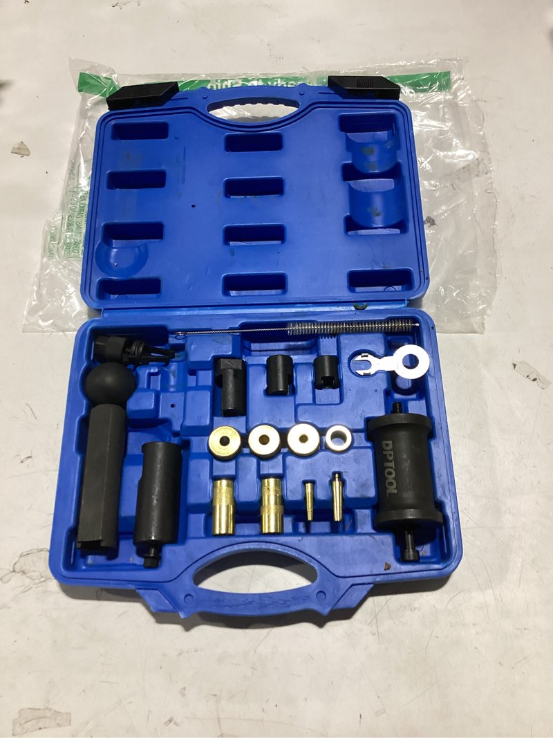 Condition photo showing Good Condition for t10133 fuel injector puller removal set injector seal installer service tool kit compatible with audi vw 1.4 1.6 1.8 2.0 2.7 3.0 3.2 3.6 v6 4.2 v8 fsi petrol 18pc gasoline kit