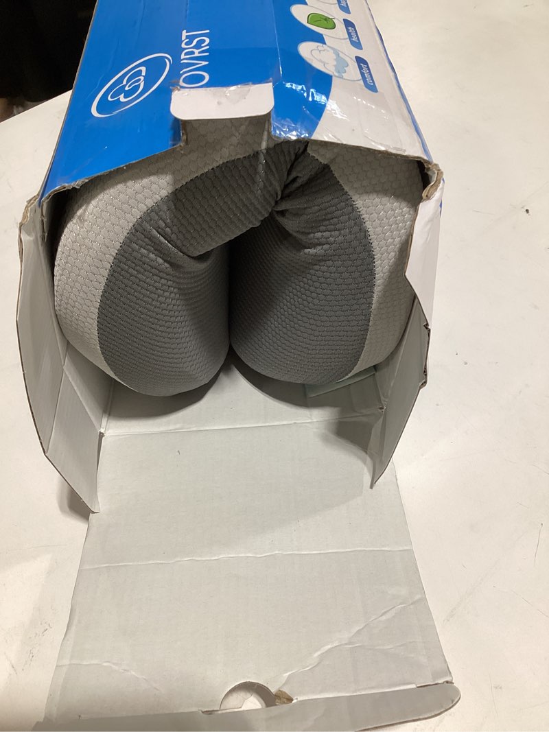 Condition photo showing Good Condition for seat cushion,office chair memory cushion, ergonomic design, relieve sciatica and long-term sitting pain, suitable for desks, car seats, games, wheelchairs gray