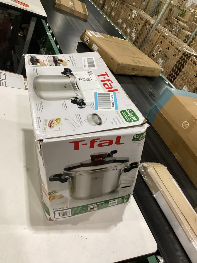 Condition photo showing Good Condition for t-fal clipso stainless steel pressure cooker, 6.3 quart, recipe book, steam basket, easy-open lid, secure locking system, adjustable pressure valve, induction cookware, pots and pans, kitchen, silver