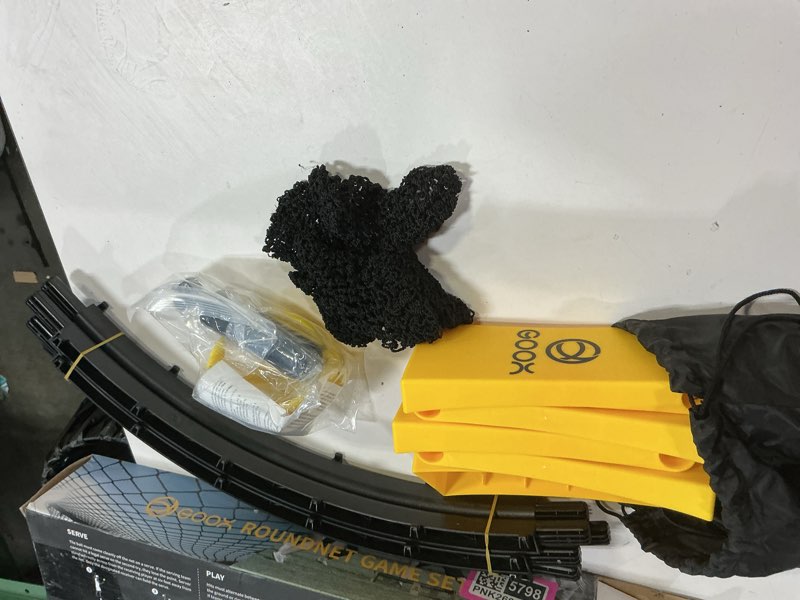 Condition photo showing New/Like New for GOOX Outdoor Beach Ball Games with Carrying Bag, 3 Balls, Net and Strip Light (ONLY for Light Up Set)- Roundnet Game Set for Family - Played Outdoors, Indoors, Beach, Lawn, Yard and Park yellow