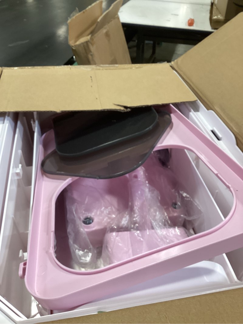 Condition photo showing Good Condition for rizzari enclosed cat litter box: large top & front entry - high-sided anti-scatter design - stainless steel odor control - easy clean teflon non-stick coating- pink litter pan - entryway/closet nook