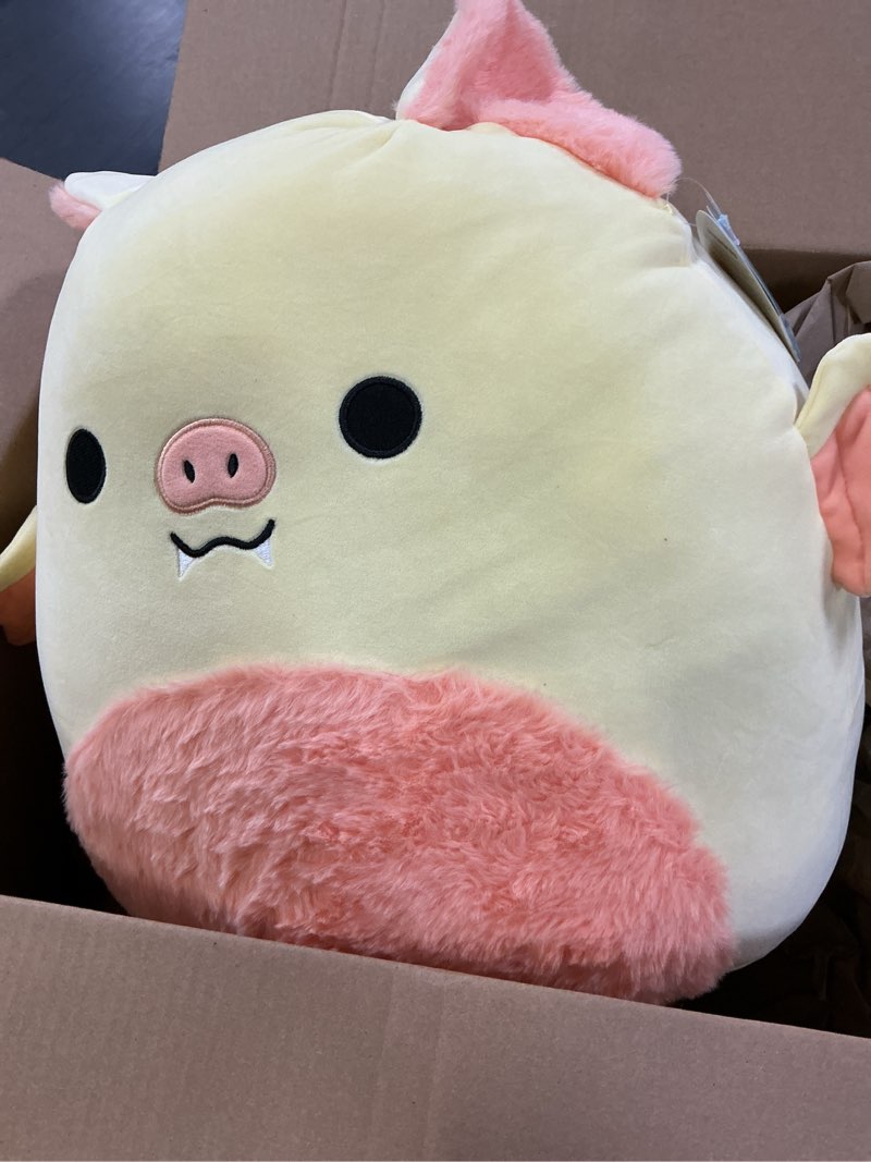 Condition photo showing Good Condition for squishmallows original 16-inch meghan cream fruit bat with fuzzy peach belly - official jazwares large plush