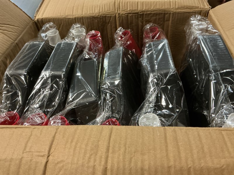 Condition photo showing Good Condition for Delineator Post with Base, Traffic Delineator Posts, Traffic Safety Barrier with 5FT Plastic Chain, Traffic Safety Delineator Cones for Parking Lot, Construction Lot (6 Pack)