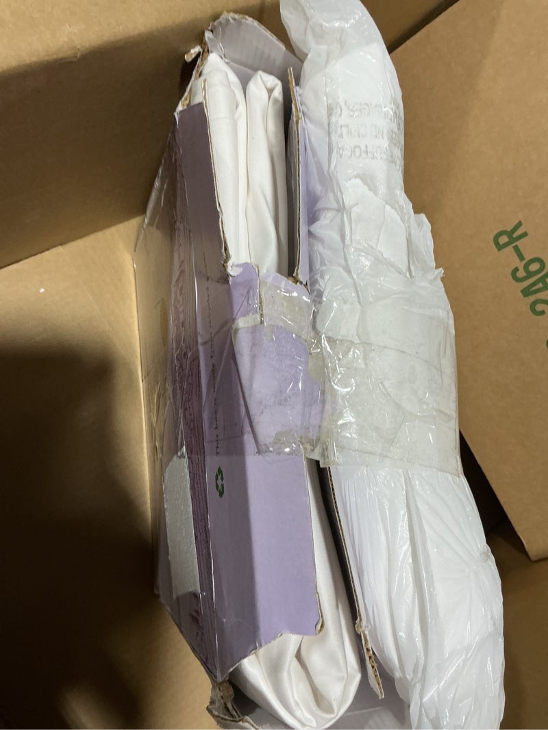 Condition photo showing As Is for California Design Den Luxury Sheets 1000 Thread Count 100% Cotton Sheets, Very Smooth Soft & Thick with Deep Pockets Vs. Egyptian Cotton Sheets, 4 Pc Set (Queen, Bright White)