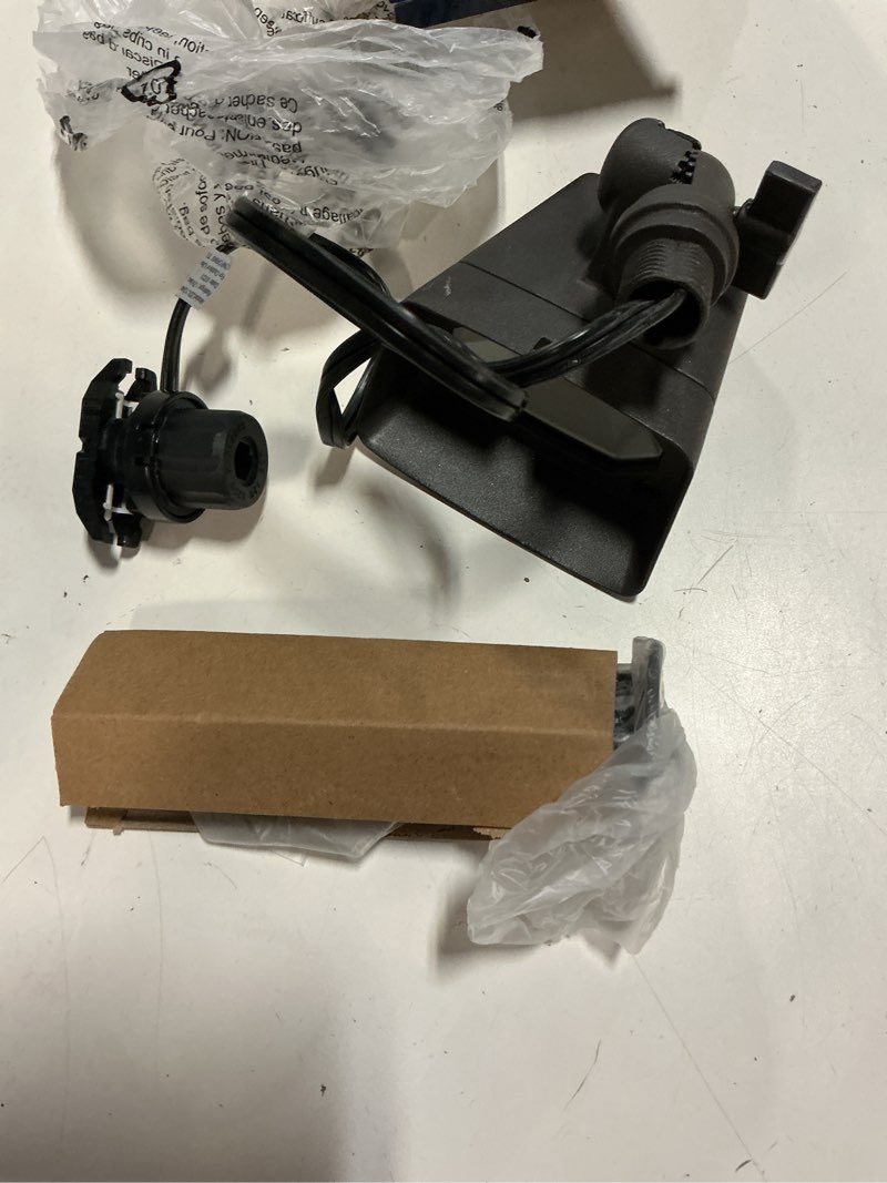 Condition photo showing Good Condition for (doesn’t work)harbor breeze 3w-8w low voltage led flood light 