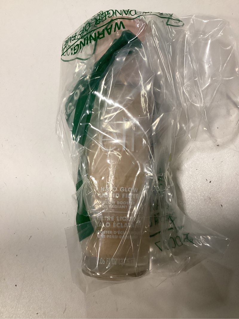 Condition photo showing As Is for e.l.f. Halo Glow Liquid Filter, Complexion Booster For A Glowing, Soft-Focus Look, Infused With Hyal