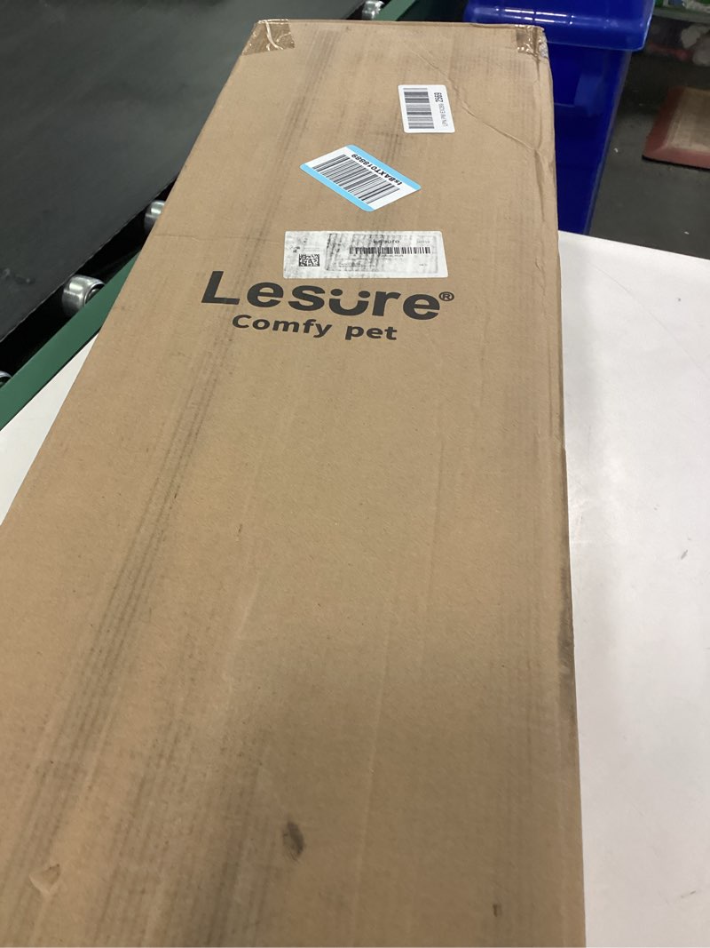 https://lotting-media.assets.bidfta.com/lotting_68745bcd-6ceb-481c-b3d5-c9ef3313bfb3