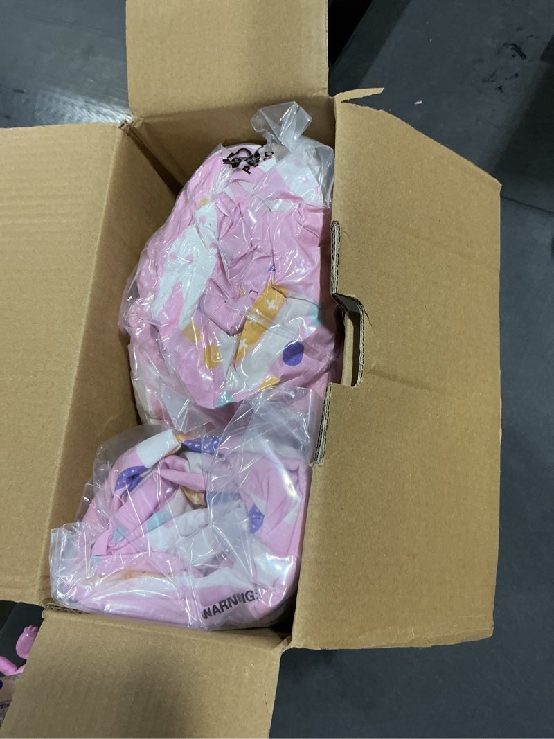 Condition photo showing New/Like New for HollyHOME Pink Unicorn Kids Twin Comforter Set for Girls, 5 Pieces Bed in a Bag Cartoon Unicorn and Rainbow, Print Bedding Set Soft Microfiber Bedding, All Season Room Decor for Teens Pink Unicorn Twin(66"x86")