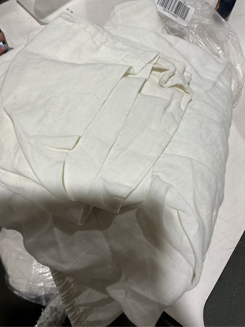 Condition photo showing As Is for european linen sheet set