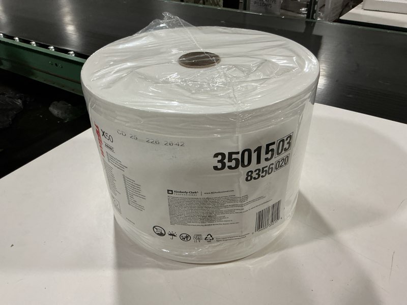 Condition photo showing Good Condition for wypall x50 disposable cloths (35015)  jumbo roll  9.8 x 13.4  white  1 100 sheets per roll