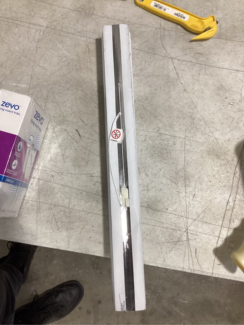 Condition photo showing New/Like New for BlindsAvenue Cellular Honeycomb Cordless Polyester Shade, 9/16" Single Cell, Light Filtering, White, Size: 27" W x 72" H White 27"W x 72"H