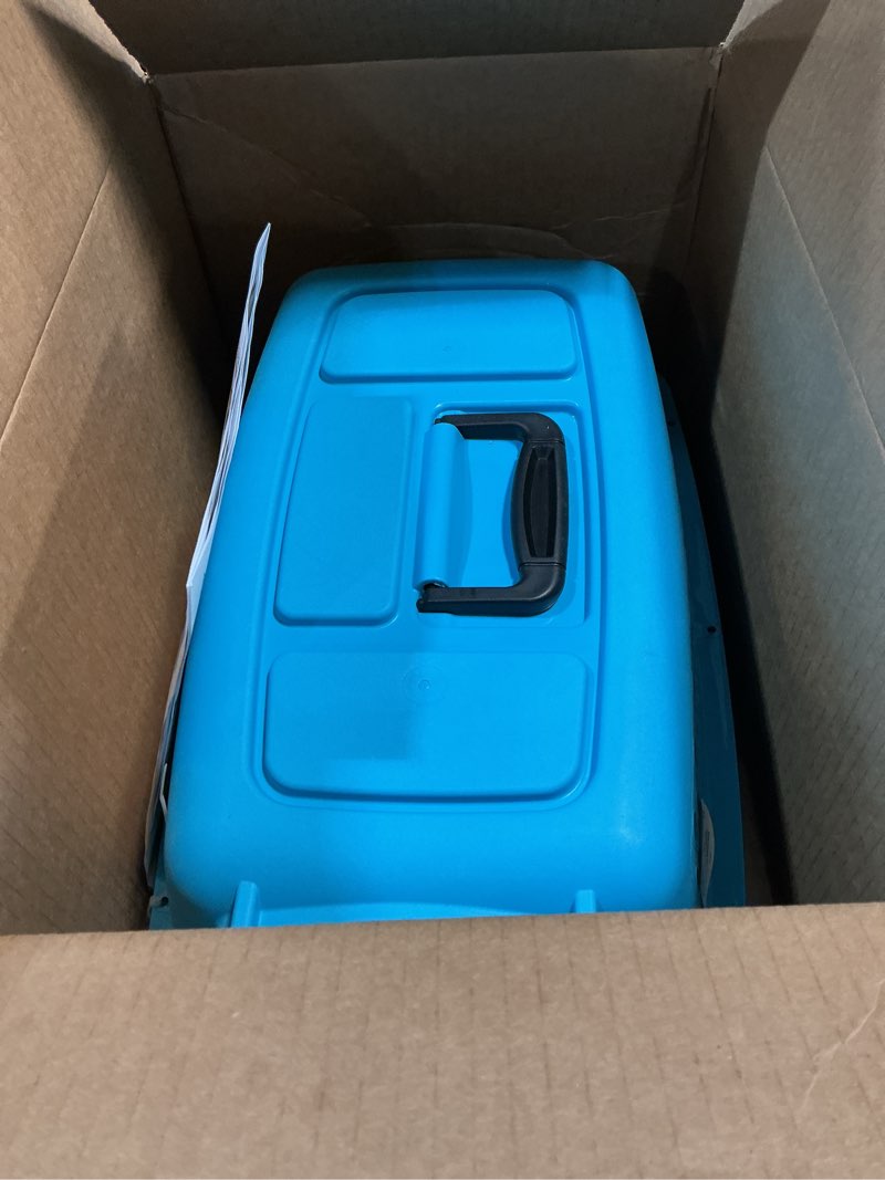 Condition photo showing New/Like New for petmate pet porter fashion dog kennel 19", scuba blue, for pets up to 10lbs, made in usa 19.0"l x 12.5"w x 10.0"h bright blue