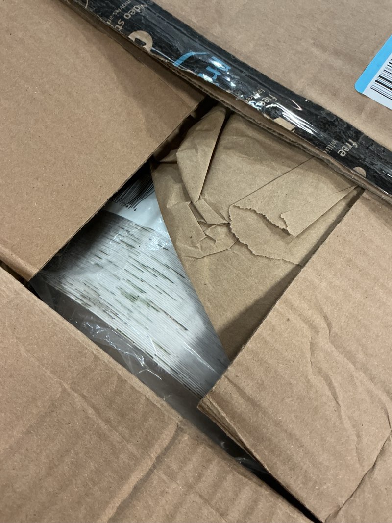 Condition photo showing New/Like New for Amazon Basics Everyday Paper Plates, 8.62 Inch, Disposable, 300 Count, Packaging May Vary