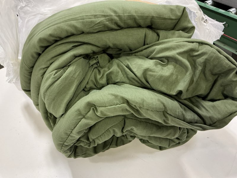 Condition photo showing As Is for WRENSONGE King Size Comforter Set- 7 Pieces Soft Olive Green Bed in a Bag King with Fitted Sheet, Flat Sheet, 2 Pillow Shams, and 2 Pillowcases-Warm King Bedding Set for All Season Alpine Olive Green 7Pcs-King(102"*90")