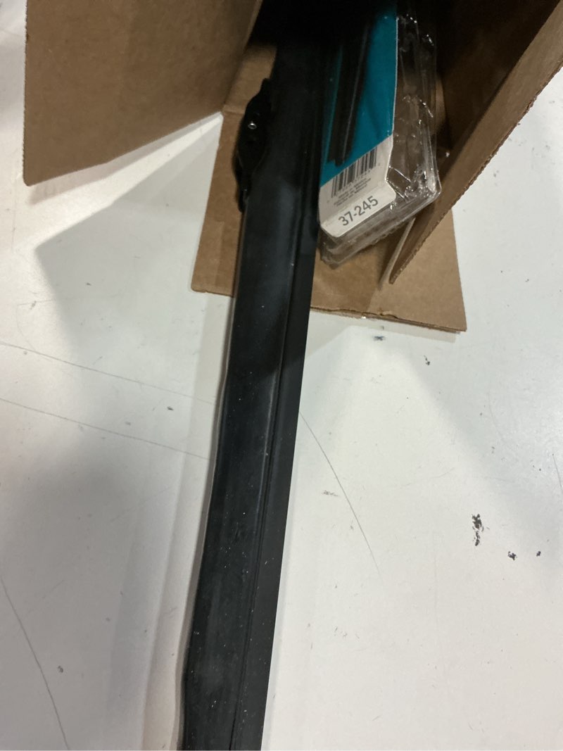 Condition photo showing Good Condition for trico chill 37-245 extreme weather winter wiper blade - 24" 24 inch