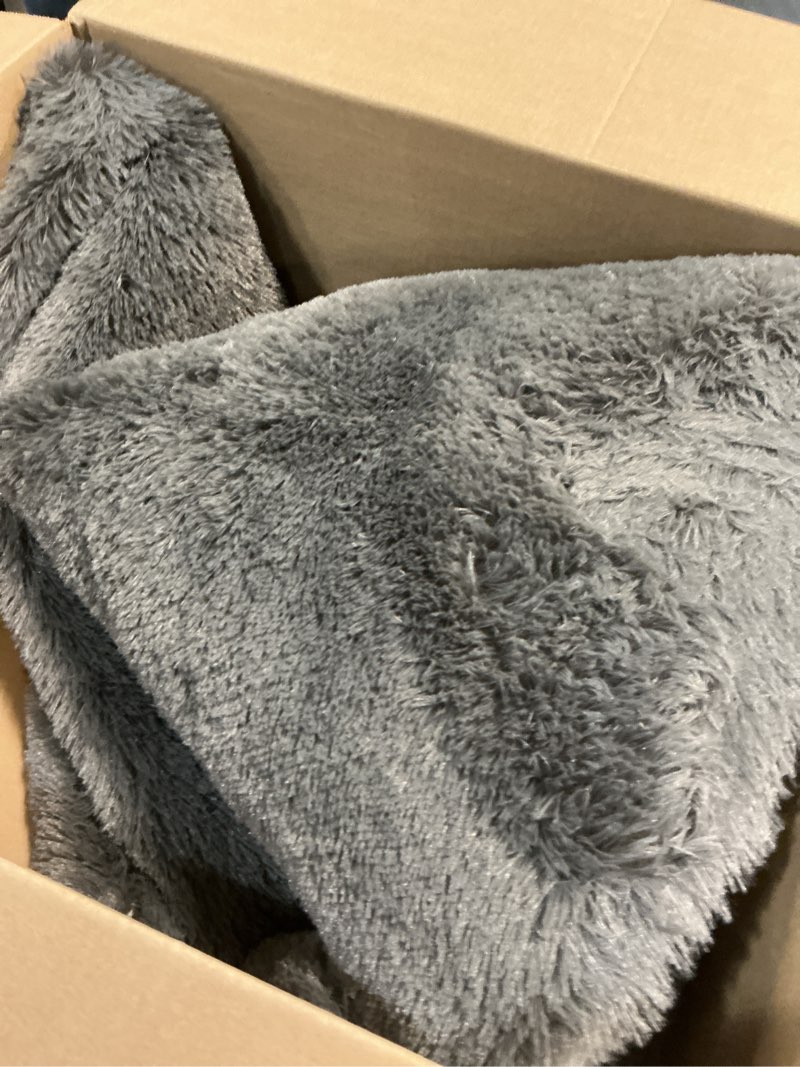 Condition photo showing As Is for ophanie round rug 5ft grey circle area rugs, fluffy fuzzy bedroom carpet 5 foot, plush shag indoor floor gray living room christmas circular aesthetic decor for kids teen boys baby,nursery, classroom 1- grey round 5' (round)