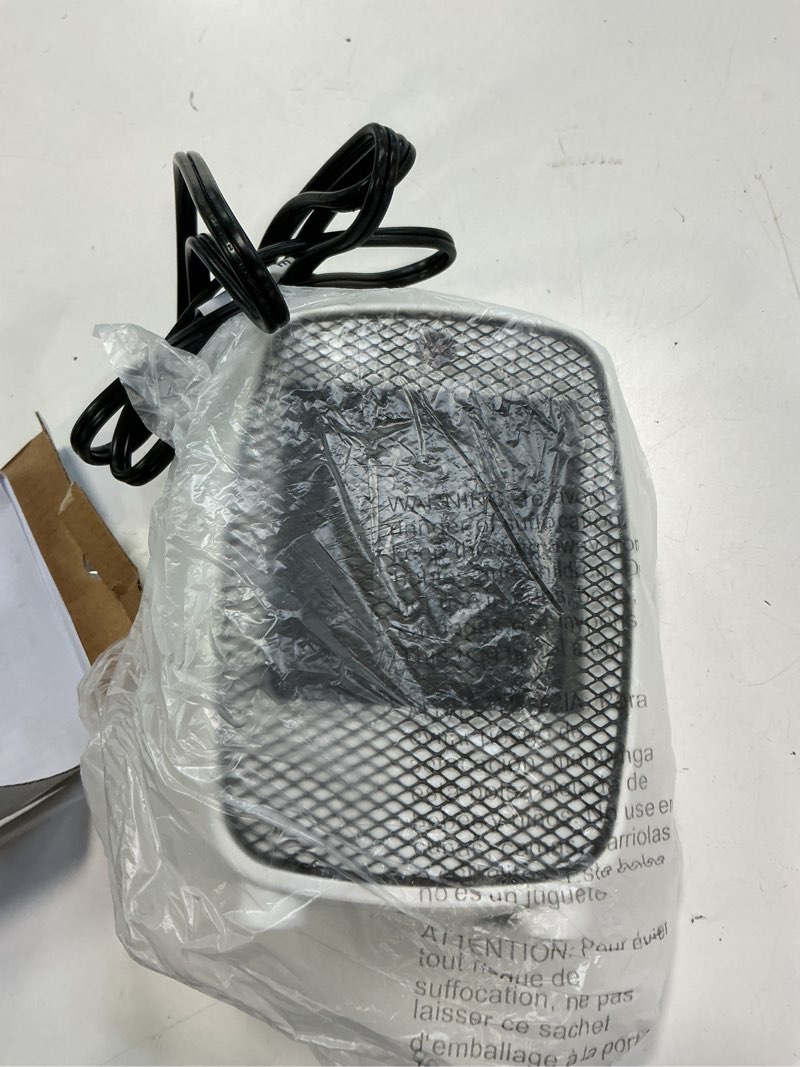 Condition photo showing Good Condition for Utilitech Ceramic personal heater