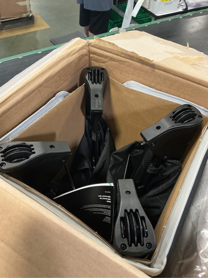 https://lotting-media.assets.bidfta.com/lotting_689a78a1-07b2-465f-9067-f3e33f176fa2