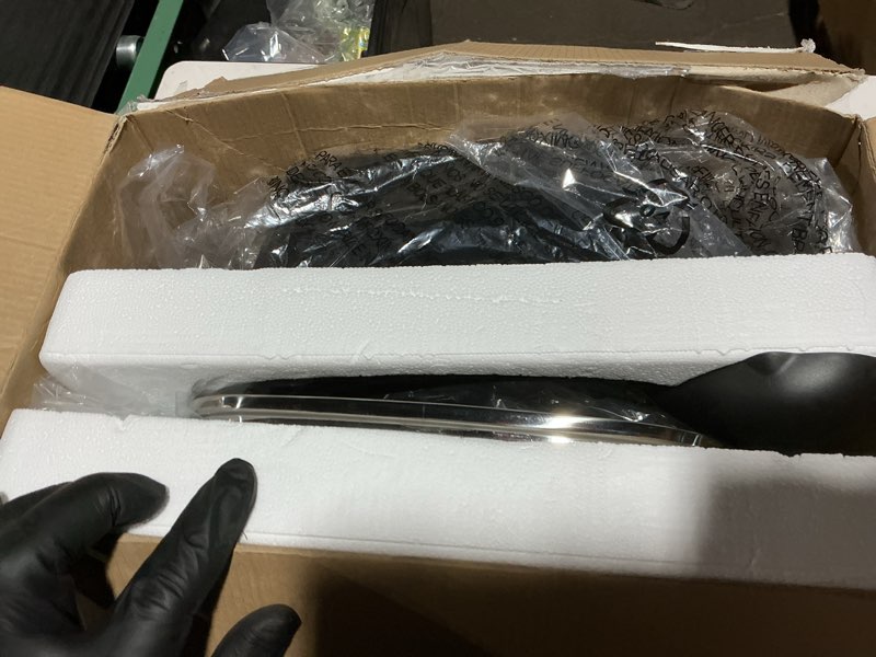 Condition photo showing Good Condition for STIRMAX PLUS 7.5 Quart Digital Multi-Cooker with Automatic Paddle to Stir and Shred, 9 in 1 programmable presets to Sauté, Sear, and Brown Food Before Simmering – Accessories & Cookbook Included