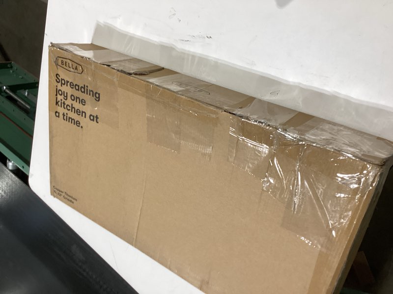 https://lotting-media.assets.bidfta.com/lotting_68a0f18c-cab6-4640-b0e9-e64493b73a71