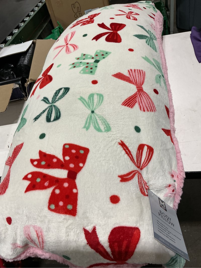 Condition photo showing Good Condition for members mark holiday body pillow