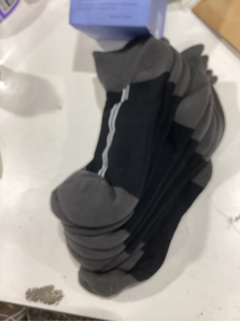 Condition photo showing Good Condition for gonii mens athletic ankle socks 5-pairs - blister defense & cushioned for running, hiking, sports 9-12 5 pairs grey