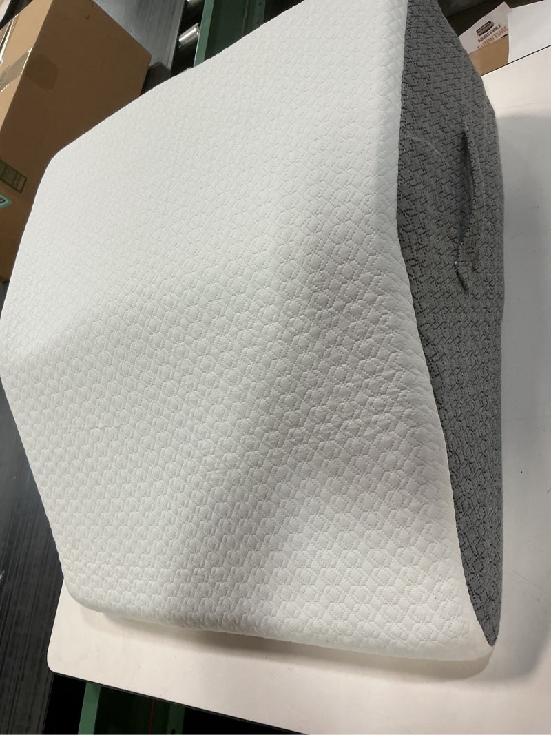 Condition photo showing Good Condition for Leg Pillow for Elevation & Support, 24"x22"x10" Memory Foam Cushion with Grey White Patterned Polyester Cover, Ideal for Improving Circulation & Relaxing Leg Grey & White Flat to top 10 in