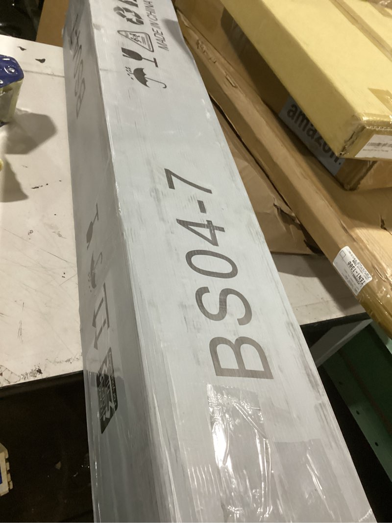 https://lotting-media.assets.bidfta.com/lotting_68b3dc59-43a3-4ef7-9913-4f13ece55509