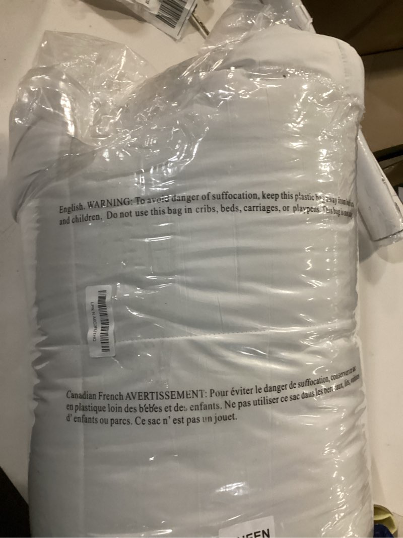 Condition photo showing New/Like New for Ultra Soft Mattress Topper Queen Size Viscose Derived from Bamboo, Thick Pillow Top Mattress Pad Cover for Back Pain, Cooling Mattress Protector with 8-21 Inch Deep Pocket Green Queen