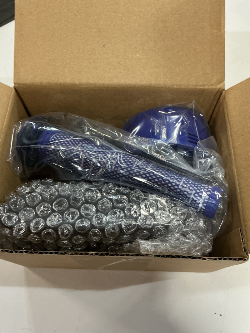 Condition photo showing Good Condition for bonacell upgrade 7000mah replacement for dyson v7 21.6v series battery compatible with dyson sv11 229687 225403 v7 motorhead/animal/trigger/hepa/car+boat/absolute handheld vacuum cleaners silver 7000mah