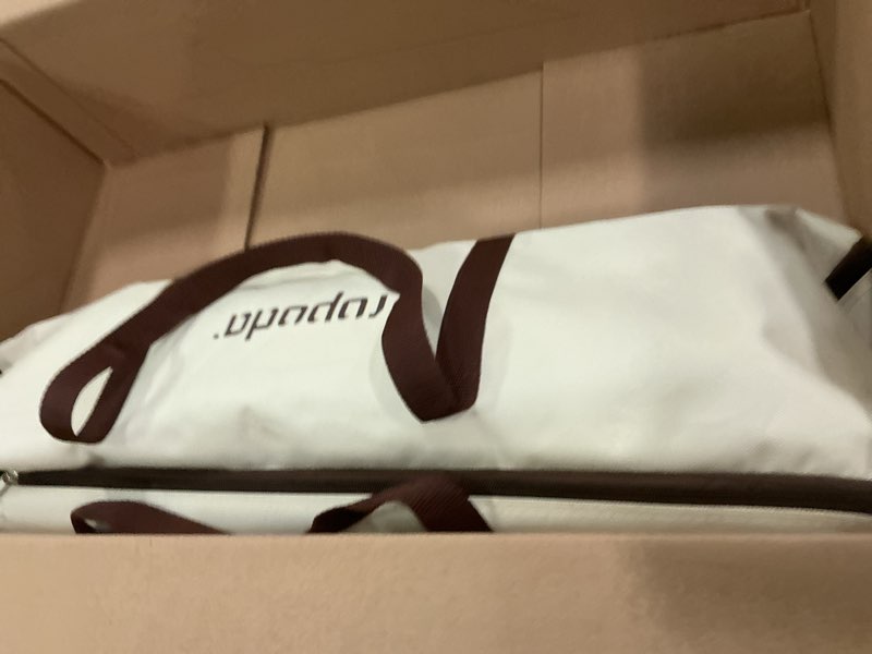 https://lotting-media.assets.bidfta.com/lotting_68bff3bf-59f8-4475-b426-2d3d68cc341f
