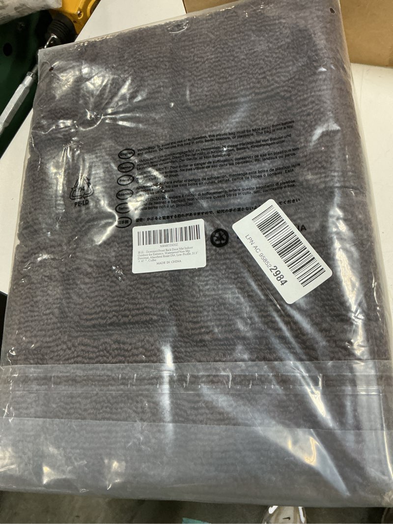 Condition photo showing New/Like New for large front door mat outside entrance, outdoor indoor door mats for entryway, entrance, entry, patio, waterproof non slip doormat, low-profile, 31.5" × 47“, coffee coffee 2'8" x 3'11" (rectangular)