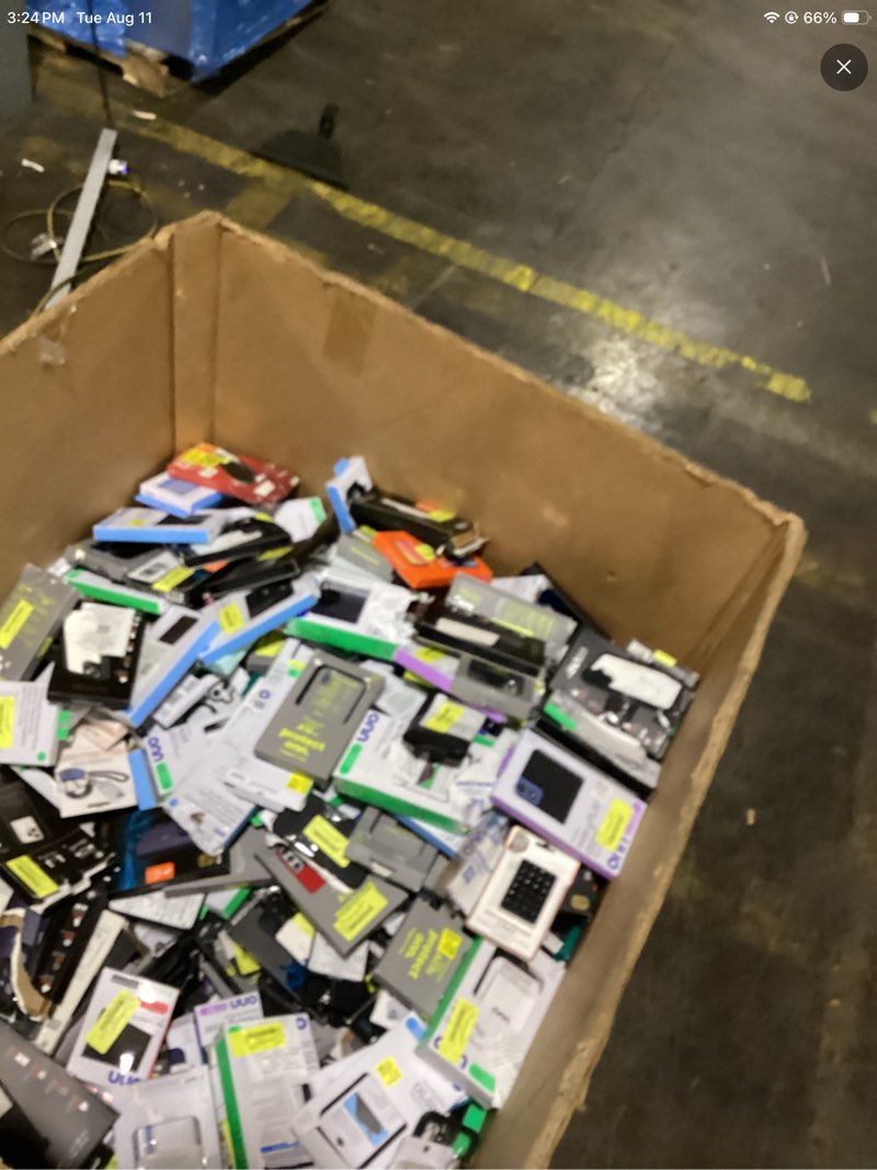 4 assorted phone cases
