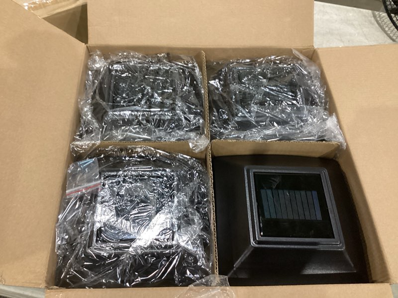 https://lotting-media.assets.bidfta.com/lotting_68d151d7-1724-4736-9525-b451b4f6171e
