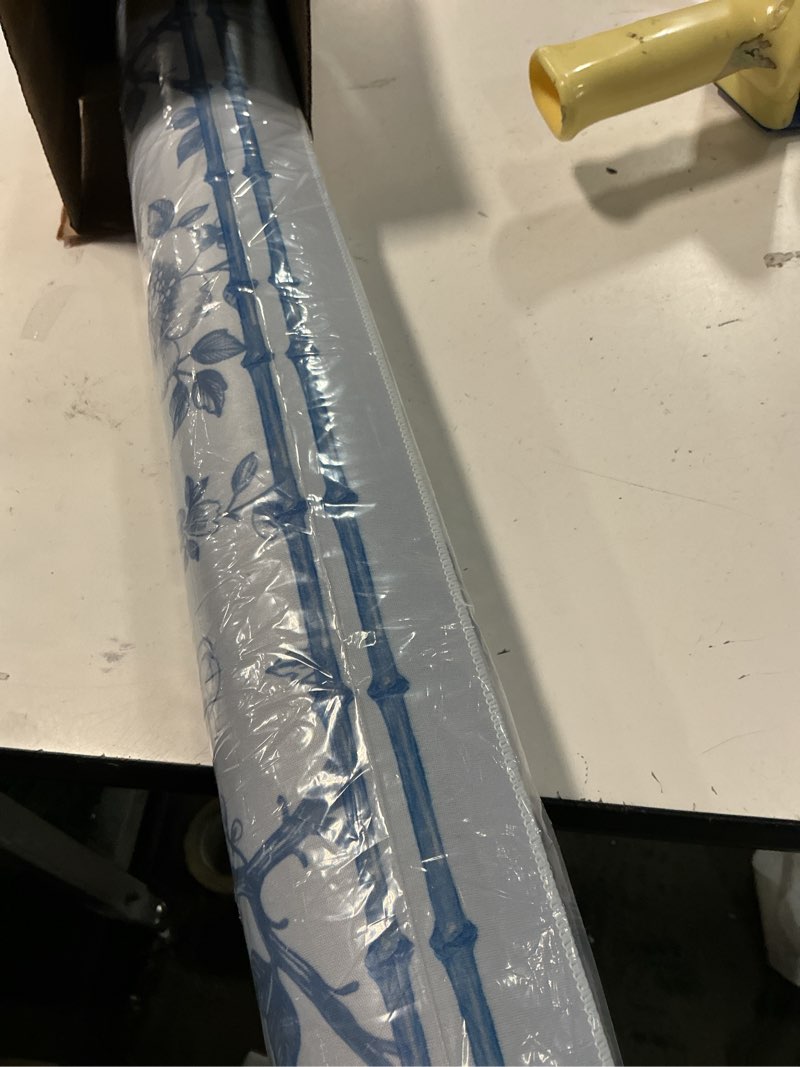 Condition photo showing Good Condition for Blue Mahjong Mat set for Table,32.6 * 32.6 Inch with 4Mahjong Playing Instructions,2Tile Mixer,Anti Slip and Silent Wateproof for Mahjong/Poker/Board Games/Card Games/Dominoes,mahjong accessories Blue-set